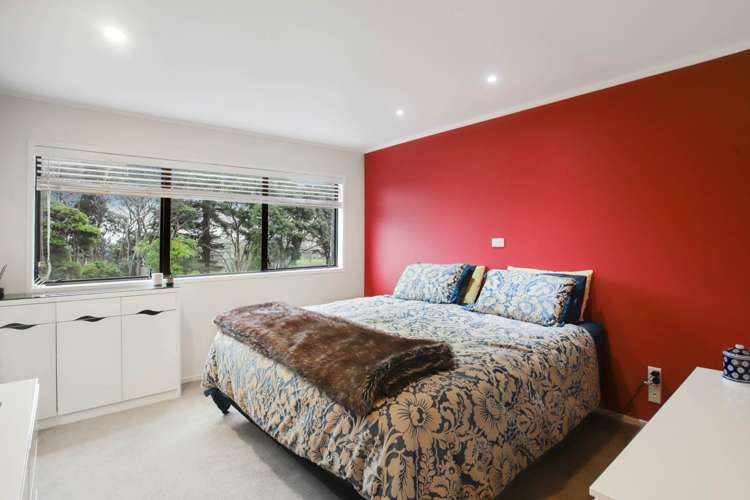 1/159 Norman Lesser Drive Saint Johns_17