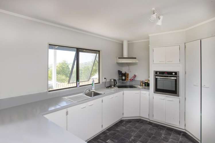 55 Harrington Road Muriwai_10