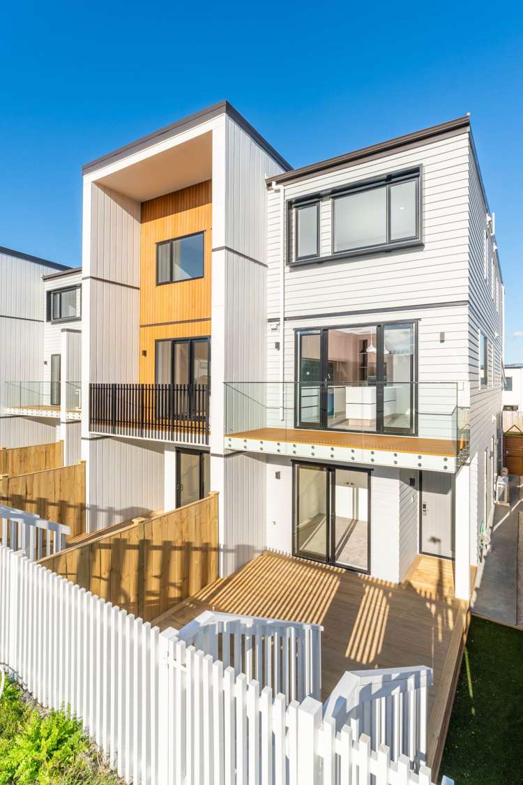 179 Clark Road Hobsonville_16