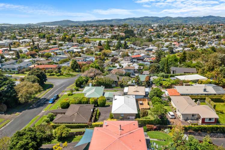 38 The Drive Brookfield_27