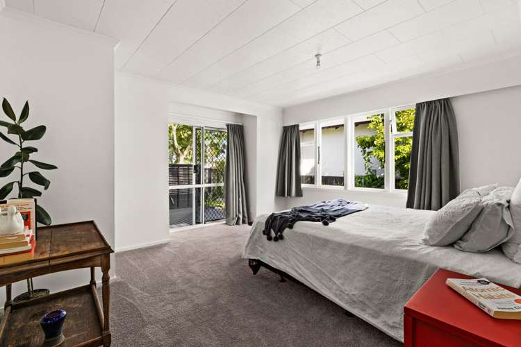 173 Georges Drive Napier South_9