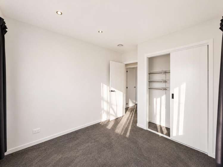 112 Brookfield Street Hamilton East_9