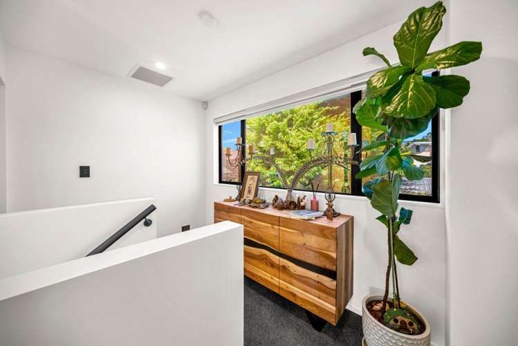 25F Oteha Valley Road Northcross_9