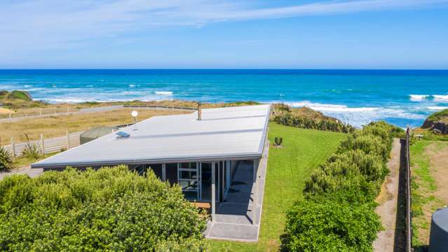 292 Tai Road Opunake_2