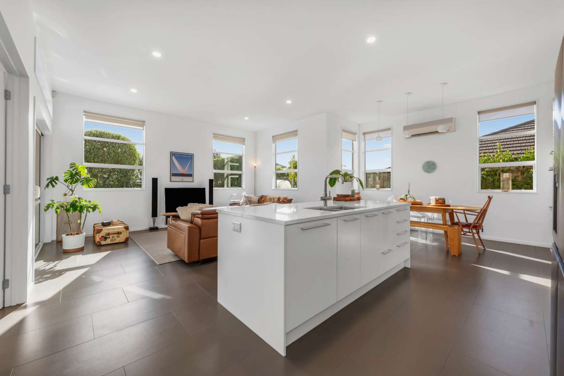 14 Reliance Crescent Beachlands_0