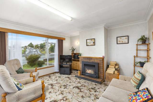 154 Riselaw Road Calton Hill_1