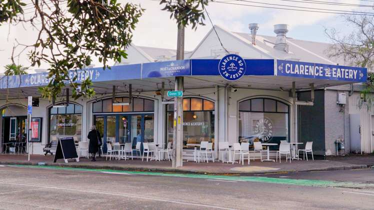 14 Beach Road Northcote Point_23