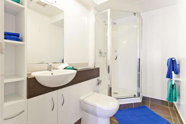 1002/1 Parliament Street Auckland Central_7