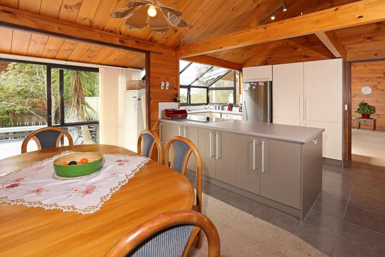 13 Chablis Place Henderson_8