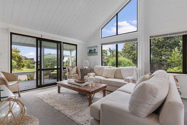 5 Claxton Avenue Pauanui_7