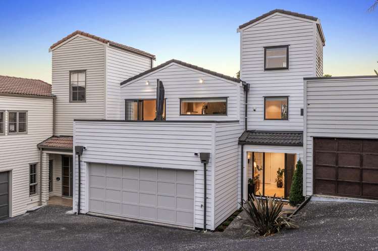F/34B Monteith Crescent_0