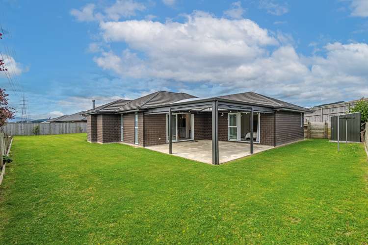 13 Mediterranean Grove Fitzherbert_14