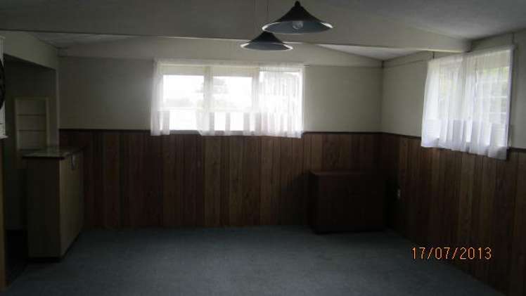 21 Sylvan Crescent Te Atatu South_7