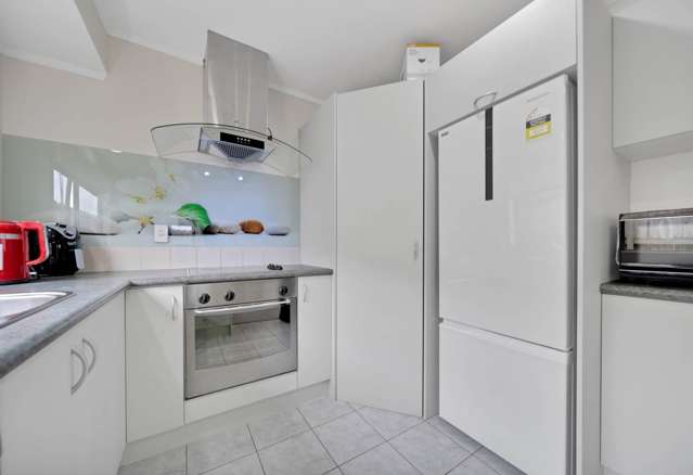 12 Broadhurst Road Flat Bush_1