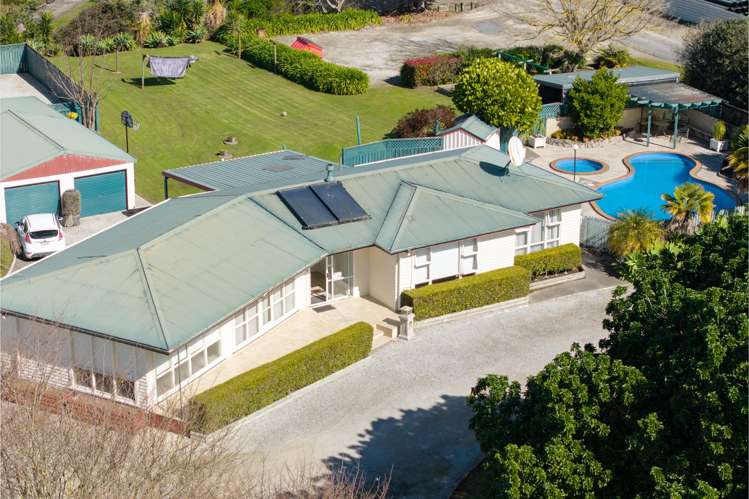 60 Main Road Makaraka_6