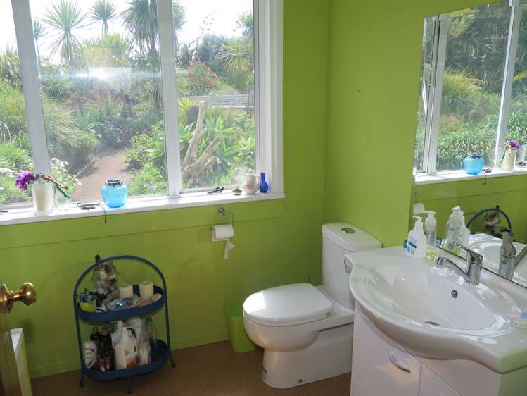 401 Maungatawhiri Road Raglan_10