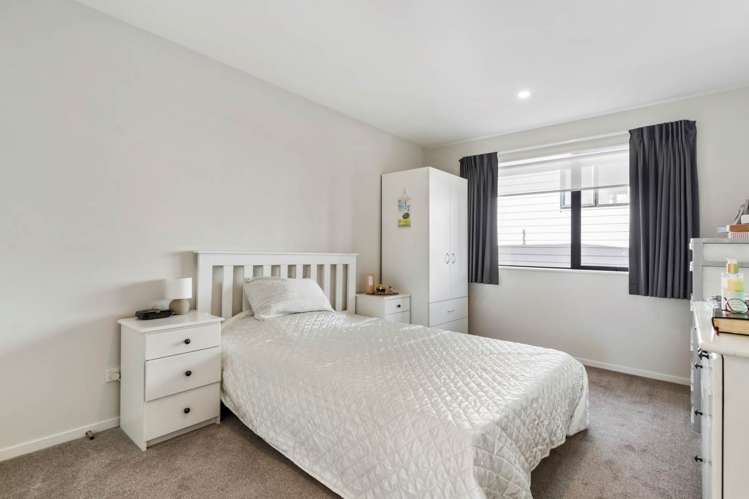 68 Thomas Road Flat Bush_21