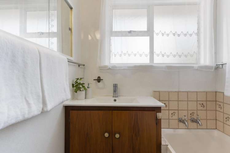 10 Mccullough Avenue Papatoetoe_8