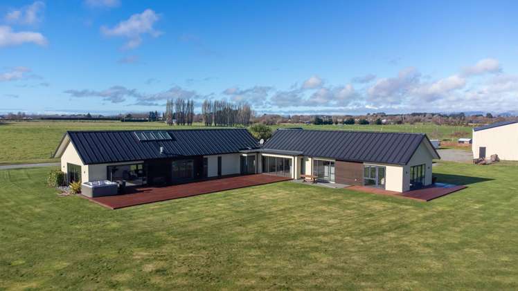 585 Coutts Island Road Coutts Island_24