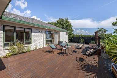 2/119 Kilkenny Drive_3