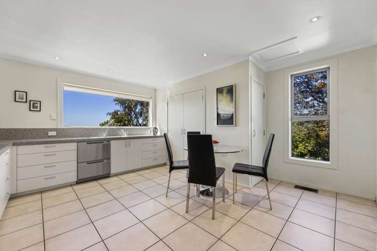 113 Easther Crescent Kew_11
