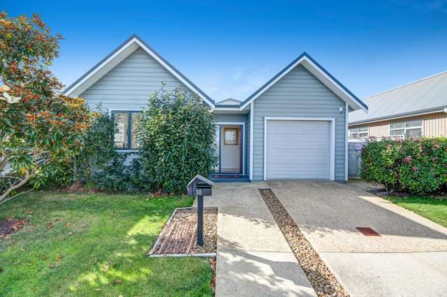 Stunning Modern Home with Impressive Curb Appeal!