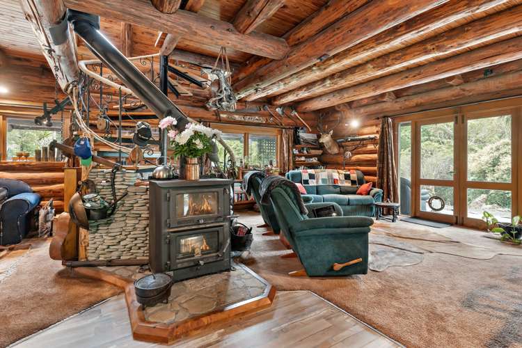 1321 Pack Spur Road Mataikona_7