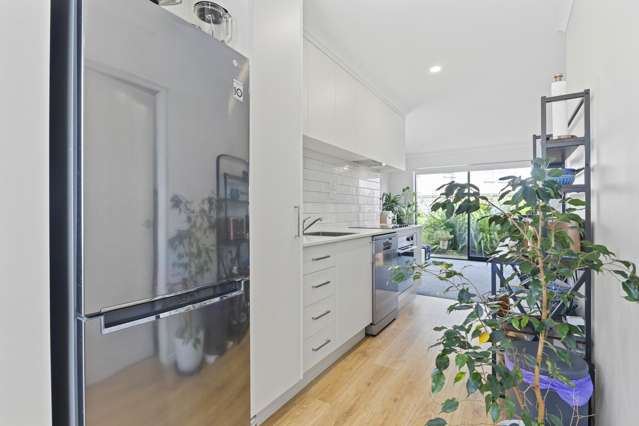 14/1797 Great North Road Avondale_1