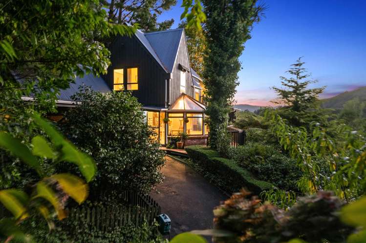 236 Moores Valley Road_3