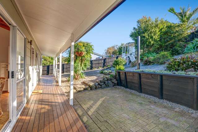 29 Shadon Place Stanmore Bay_4