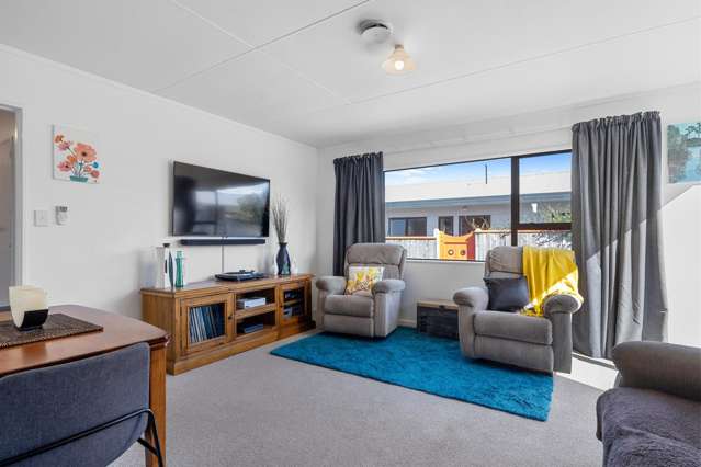 3/3 Tainui Street Stoke_2