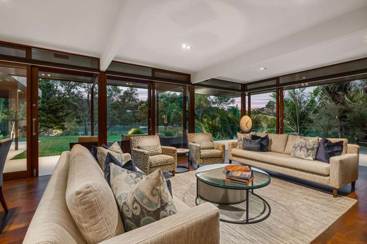 20 Oscar Road Greenhithe_15