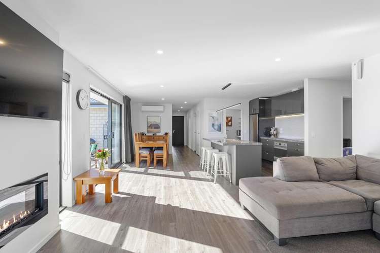 61 Greendale Road Darfield_3