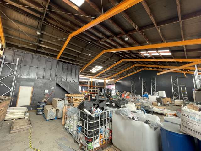 2/4 Gabador Place Mount Wellington_2