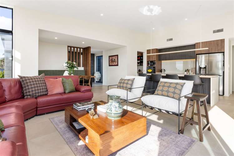 10 Hewers Lane Kennedys Bush_7