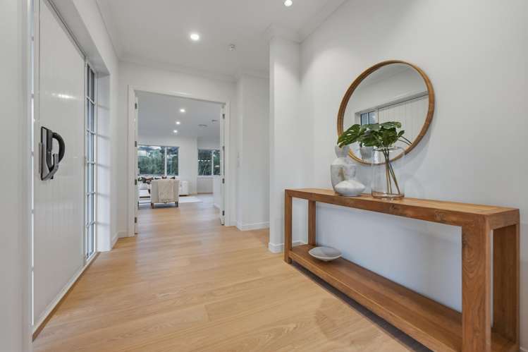 5 Lucas Creek View Way_4