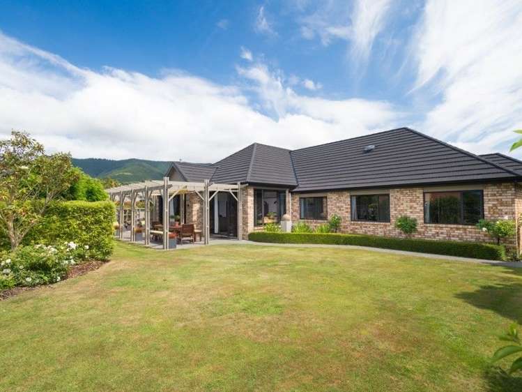 11 Garin Grove Richmond_12