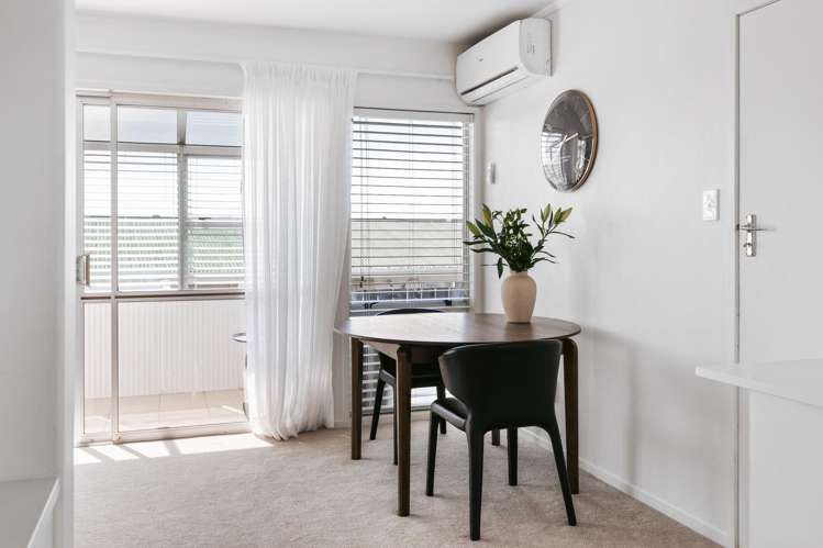 138B Kingswood Road Brookfield_8