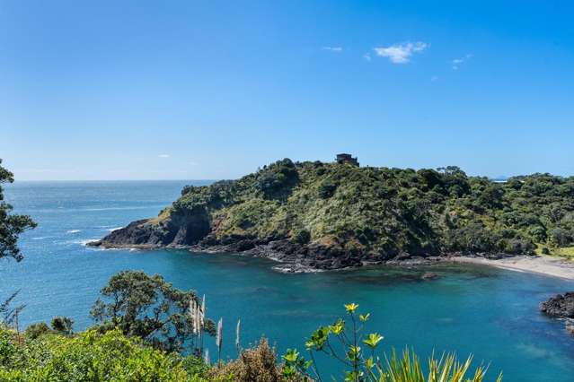 Pacific Rendezvous - Private & Stunning