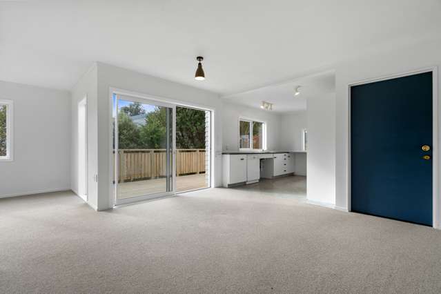 8 Meander Drive Welcome Bay_1