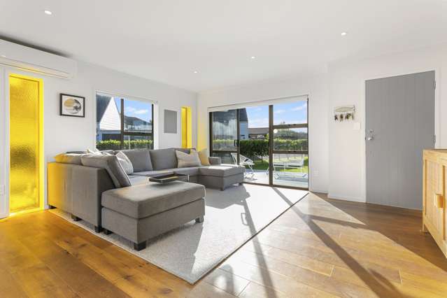 1/18 Vivian Wilson Drive Eastern Beach_4