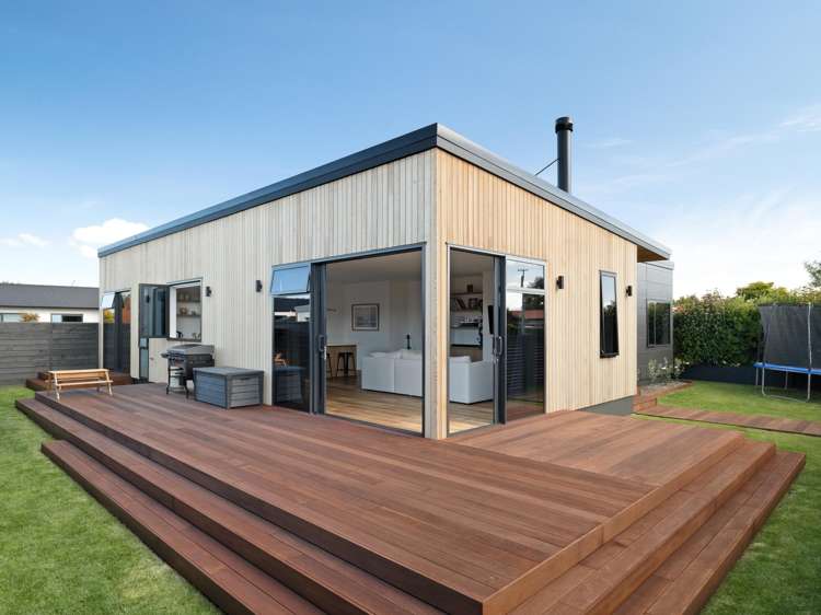 36 Thames Street Mosgiel_21