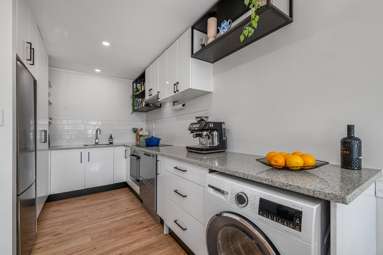 11/151 Selwyn Street_3