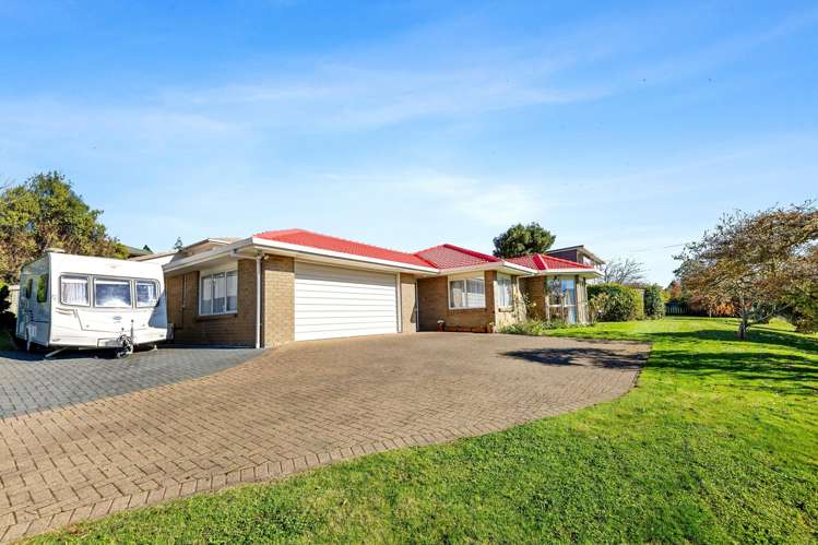 1 Cobbe Place Pomare_18