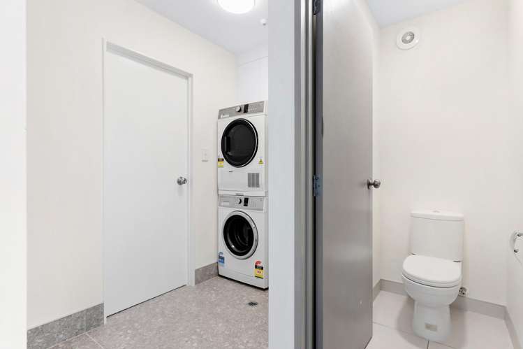 95Q Felton Mathew Avenue St Johns_8