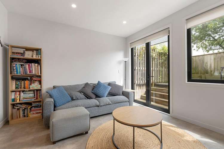 4/23 Middleton Road Johnsonville_7