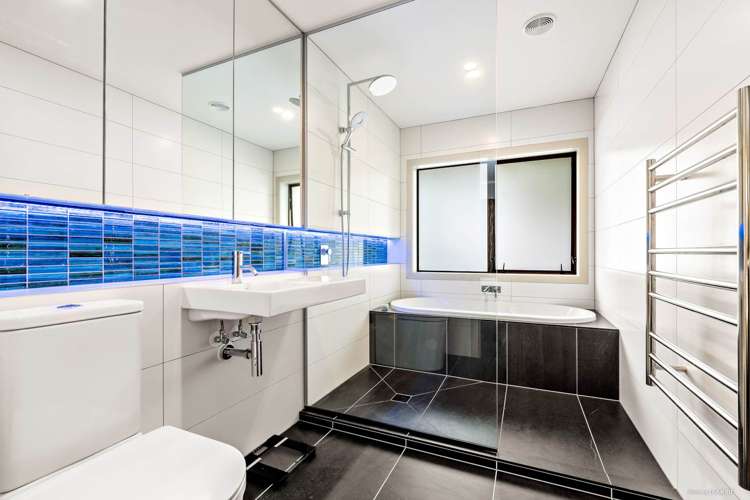 17 Hayes Place Highland Park_5