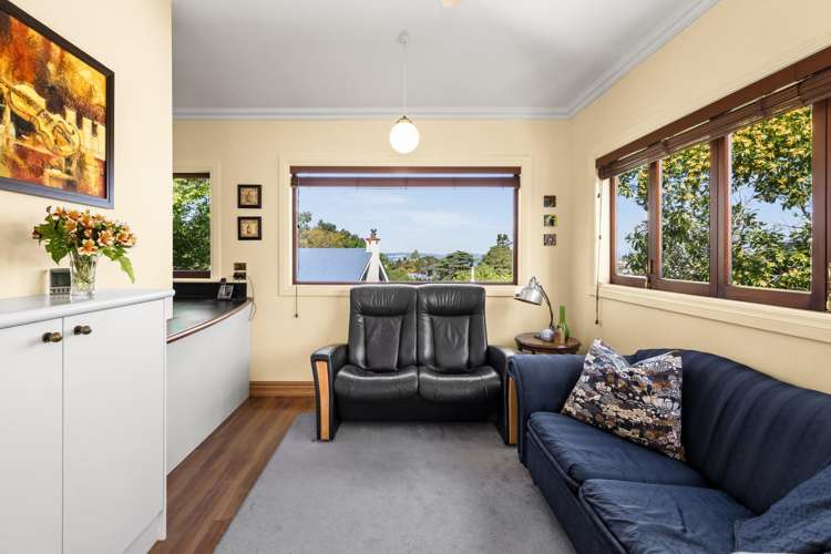 2 Cobden Crescent Bluff Hill_9