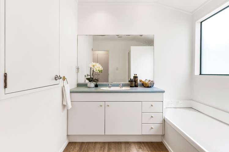 2/143 Rangatira Road Beach Haven_13