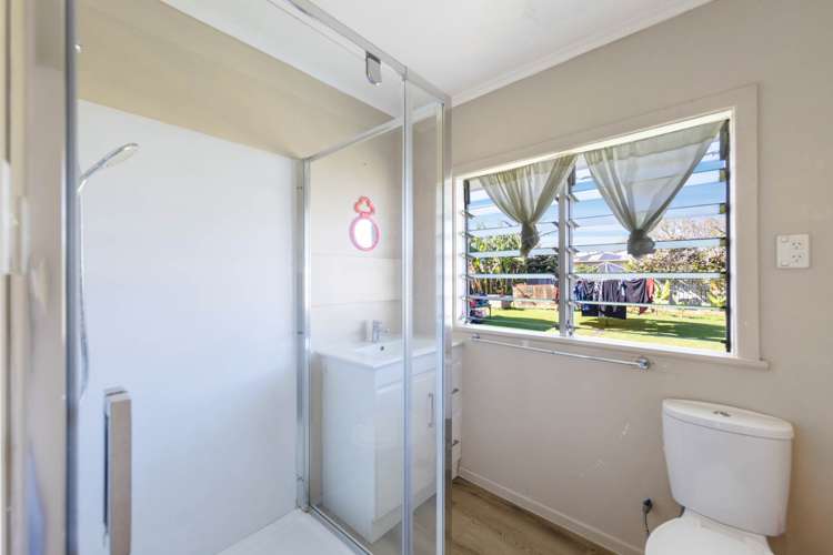 66 Mckenzie Road Mangere Bridge_19